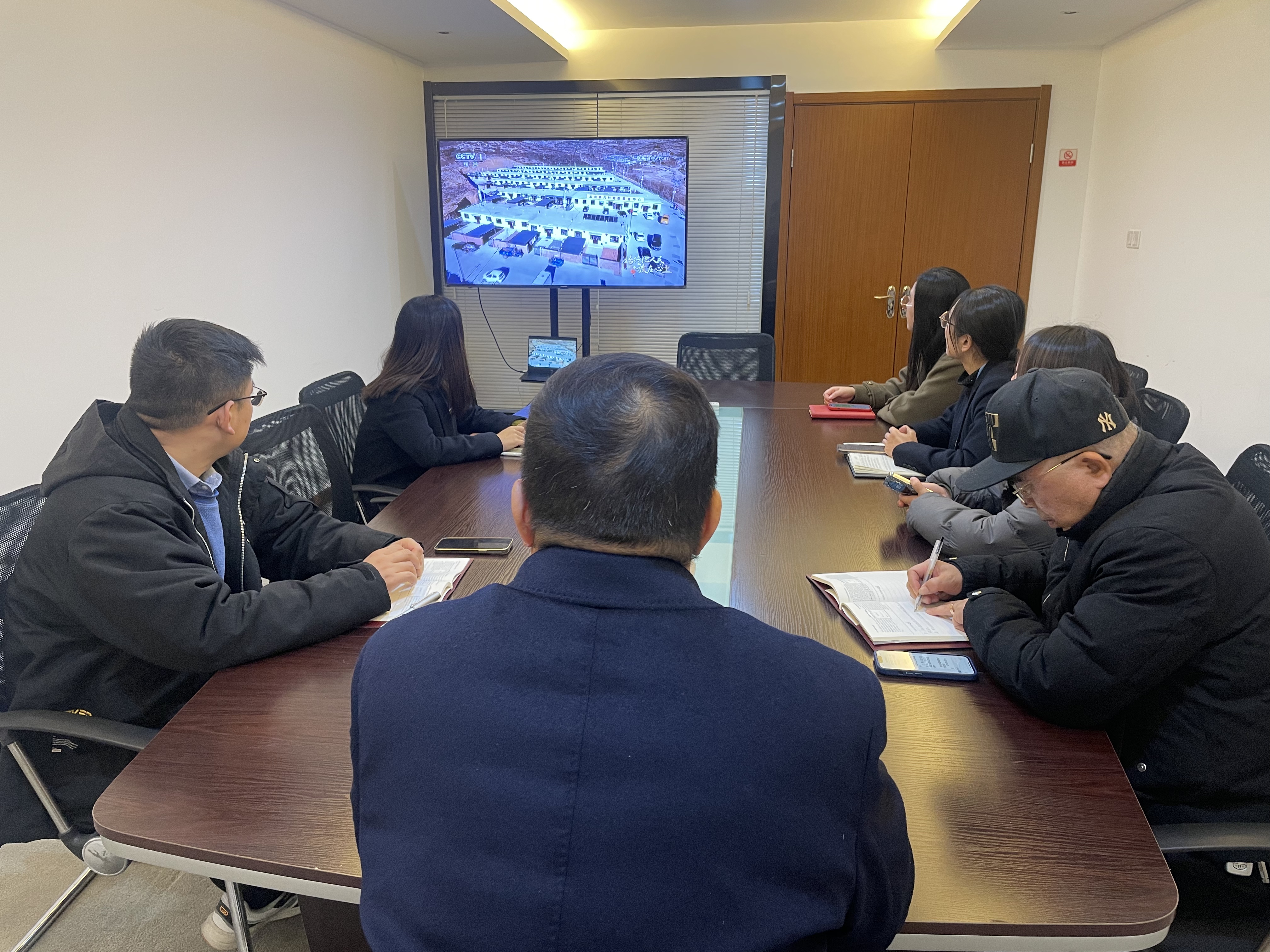 水晶城黨支部開(kāi)展2月黨員固定活動(dòng)