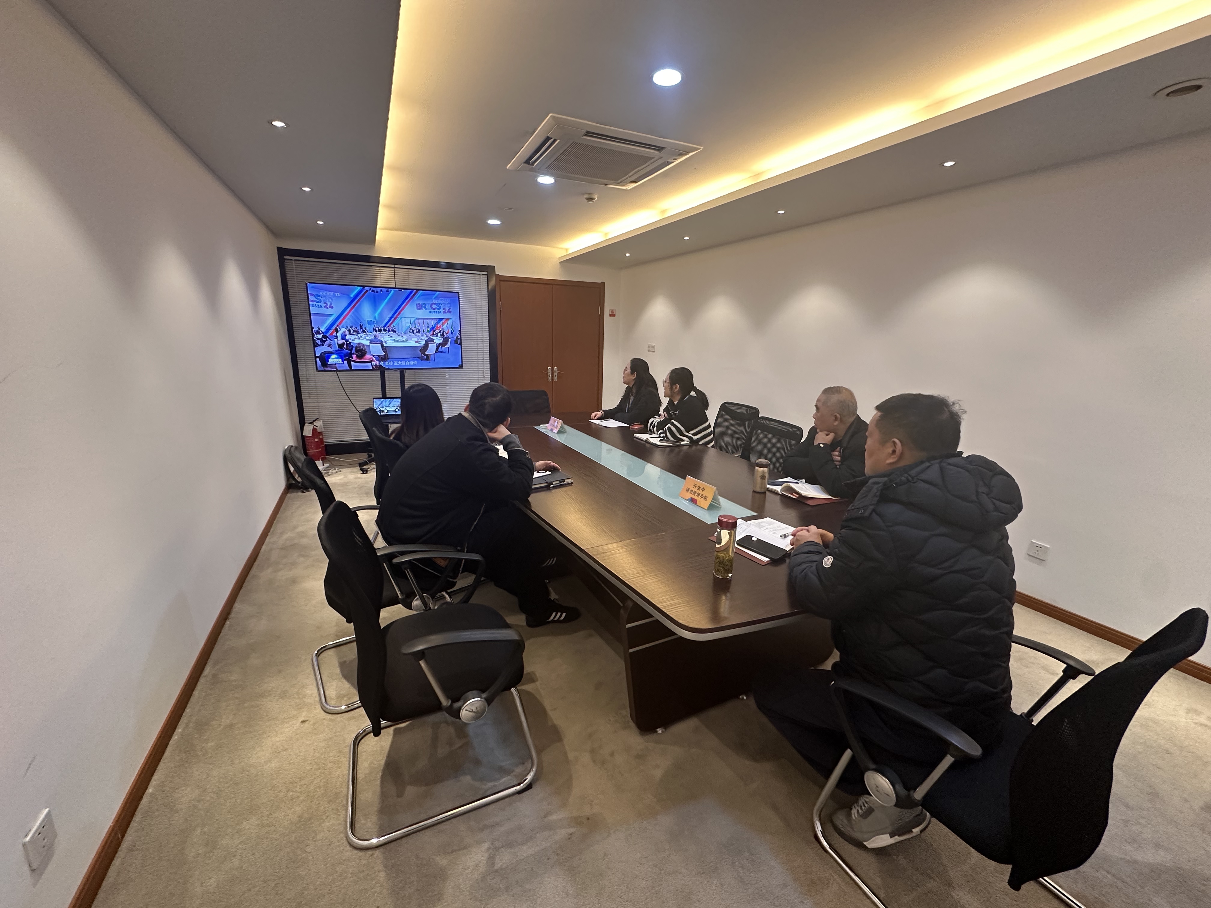 水晶城黨支部開(kāi)展1月黨員固定活動(dòng)